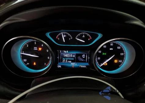 2018 Buick Envision Essence из США, поврежденный, VIN LRBFX1SA3JD006921